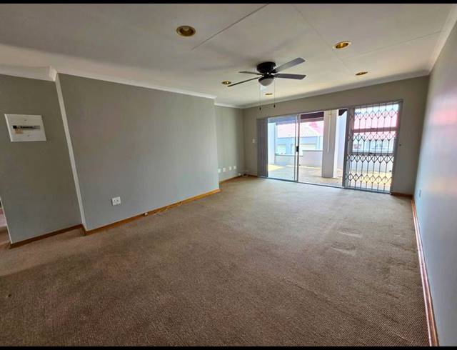 1 BEDROOM TOWNHOUSE FOR SALE IN TERENURE